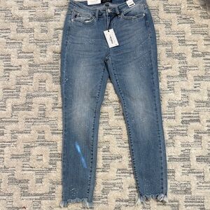 Judy Blue Distressed Skinny Jeans in Blue
